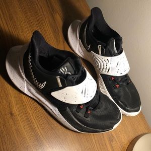 Nike Kyrie Low 3